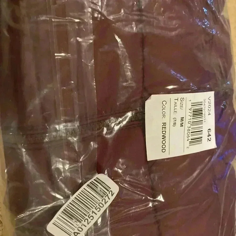 New The Children’s Place Puffer Jacket Redwood Sz. M NWT